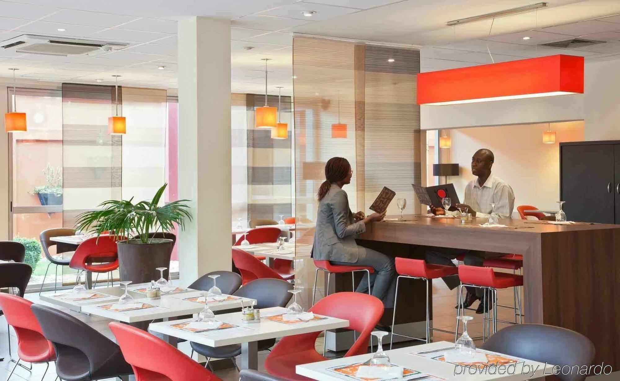 Hotel Ibis Styles Abidjan Marcory Exterior foto